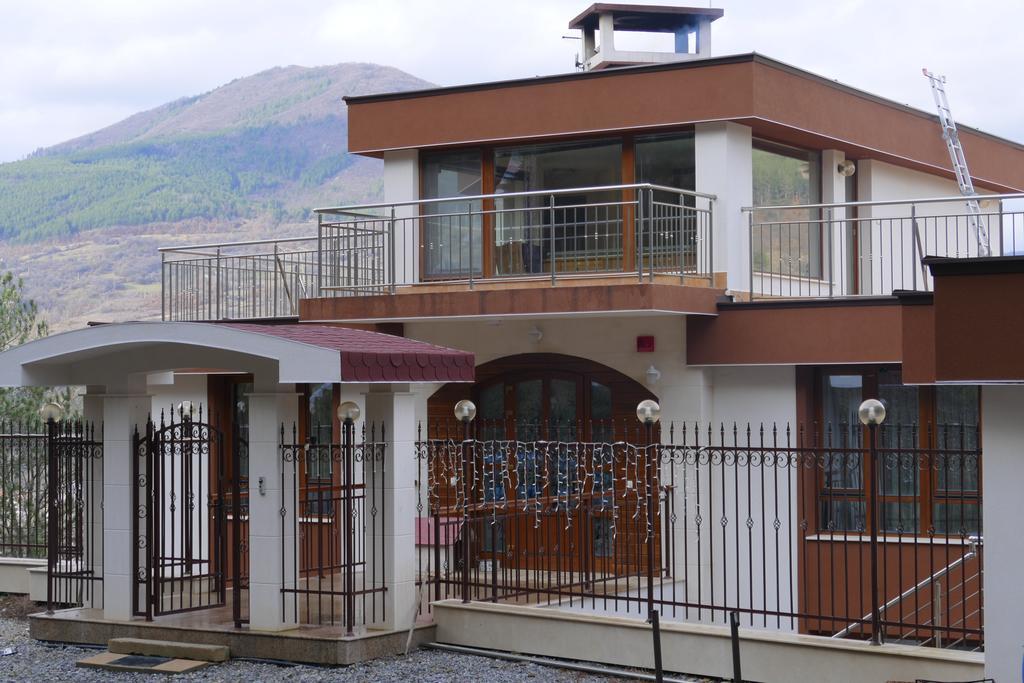 Mala Planina Guest House Iskrets Exteriör bild