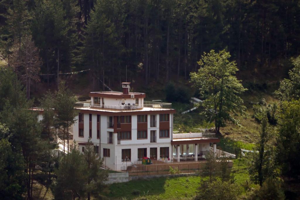 Mala Planina Guest House Iskrets Exteriör bild