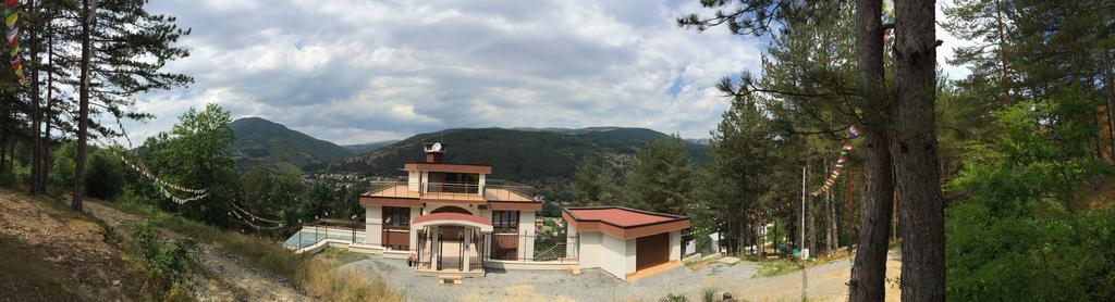 Mala Planina Guest House Iskrets Exteriör bild